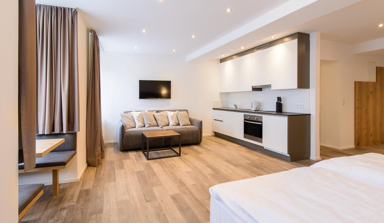 Kaiser Max Design Appartements Innsbruck Eksteriør bilde